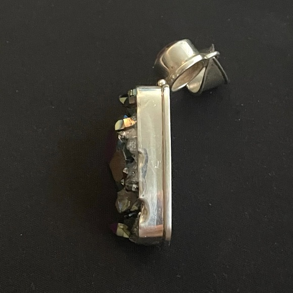 Sterling Silver Titanium rainbow natural crystal geode quartz amethyst pendant - Picture 6 of 8